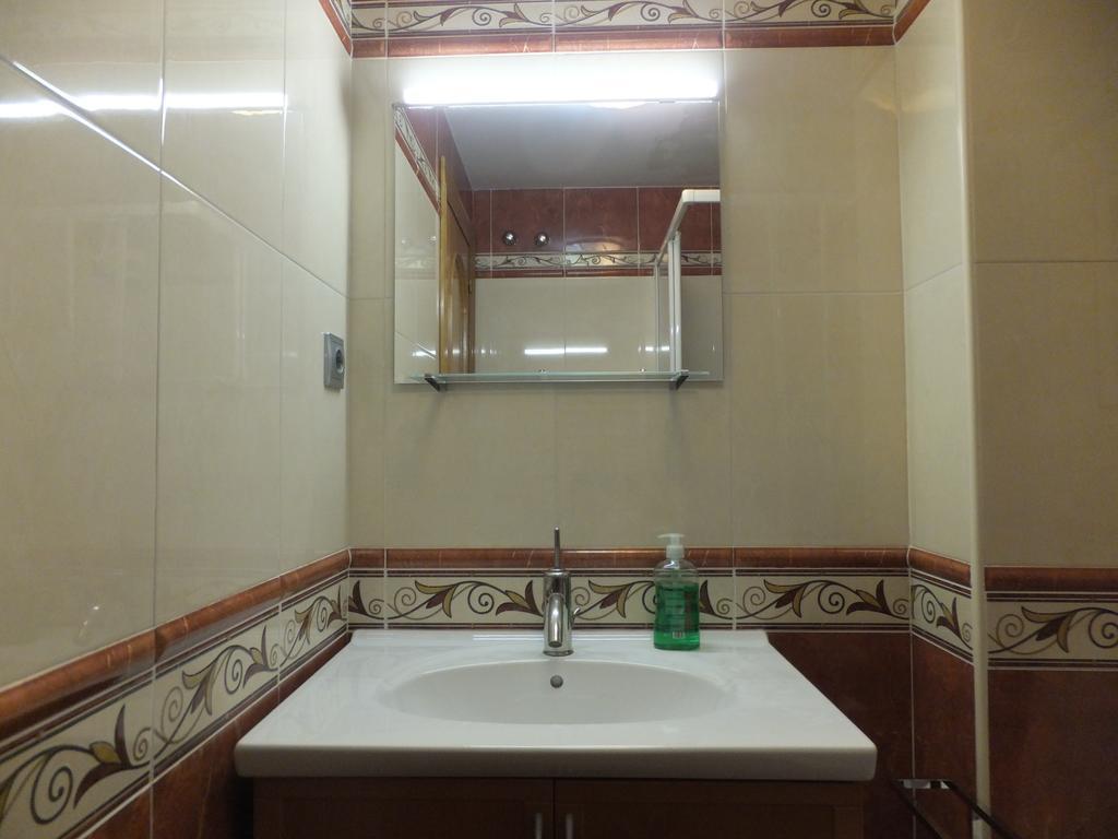 Www Apartamento Conde De Leon Wordpress Com Parking Opcional Экстерьер фото